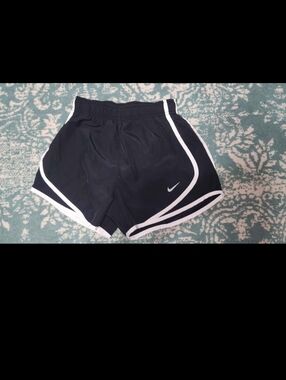 Nike Black Women's Athletic Shorts with White Piping. Womens XS